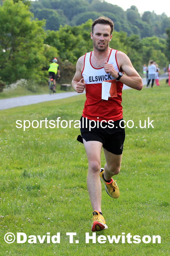 Newburn Riverside Run (organsied by Elswick Harriers), 2022 Newburn Riverside Run, Newcastle upon Tyne. Photo: David T. Hewitson/Sports for All Pics